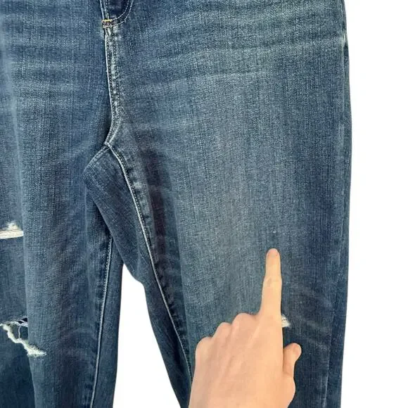 Chico’s High Rise Distressed Straight Leg Crop Jeans Size 14 - Picture 6 of 10